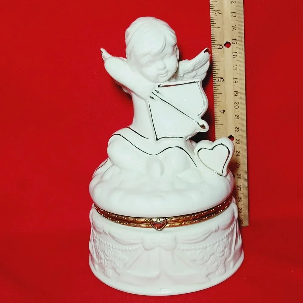 Vintage Porcelain Cupid Cherub Angel Trinket Jewelry Box Gold Trim